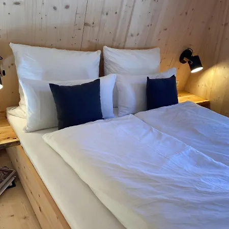 Stadlnest Moser ノイシュティフト・イム・シュトゥーバイタール